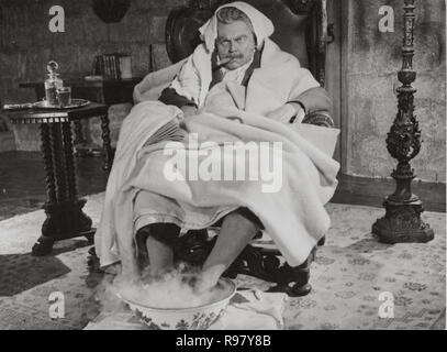 Pellicola originale titolo: TROUBLE IN THE GLEN. Titolo inglese: TROUBLE IN THE GLEN. Anno: 1954. Direttore: Herbert WILCOX. Stelle: Orson Welles. Credito: Repubblica Pictures / Album Foto Stock