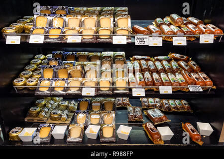 Tradizionale formaggio Olandese shop in Amsterdam, Paesi Bassi Foto Stock