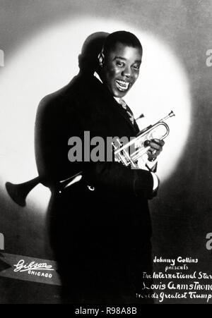 Louis Armstrong, trompetista y cantante estadounidense de jazz. Foto Stock