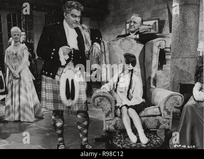 Pellicola originale titolo: TROUBLE IN THE GLEN. Titolo inglese: TROUBLE IN THE GLEN. Anno: 1954. Direttore: Herbert WILCOX. Stelle: Orson Welles. Credito: Repubblica Pictures / Album Foto Stock