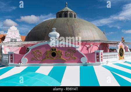 Royal Plaza Mall dettaglio sul tetto, Oranjestad Aruba Foto Stock