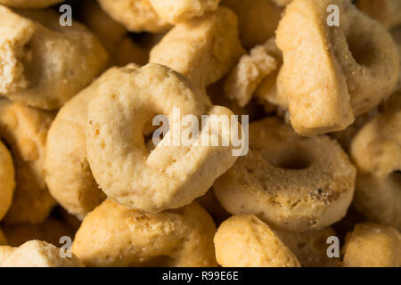 Olio di oliva italiane Taralli Cracker Cookies pronto a mangiare Foto Stock