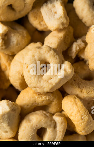 Olio di oliva italiane Taralli Cracker Cookies pronto a mangiare Foto Stock