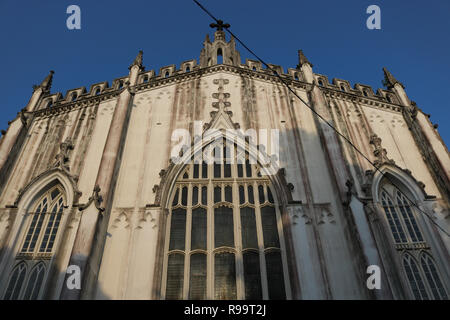 Cattedrale di San Paolo è un CNI Cattedrale Anglicana di sfondo in Kolkata, West Bengal, India, nota per la sua architettura gotica. Foto Stock