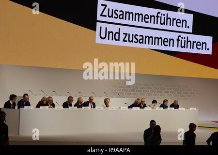 31. CDU-Bundesparteitag ad Amburgo: Präsidium Foto Stock