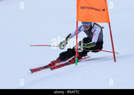 Courchevel, Rhone Alpes, Francia, 21 dicembre 2018, Mikaela Shiffrin di USA vince Courchevel Ladies Slalom Gigante Audi FIS Coppa del Mondo di Sci Alpino 2019 Foto Stock