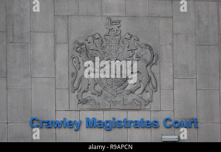 Gatwick, Londra, UK, 22 dicembre 2018.Crawley Magistrates Court, la mattina del 22 dicembre 2018, dopo l'aeroporto di Gatwick drone attack arresti Credito: Andy Stehrenberger/Alamy Live News Foto Stock