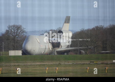 Gatwick, Londra, UK, 22 dicembre 2018.L'aeroporto Gatwick di Londra e la mattina del 22 dicembre 2018, a seguito di un attacco drone arresti Credito: Andy Stehrenberger/Alamy Live News Foto Stock