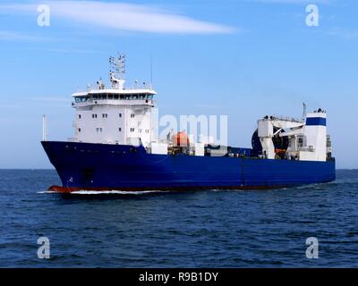 Nave da carico ro-ro Foto Stock