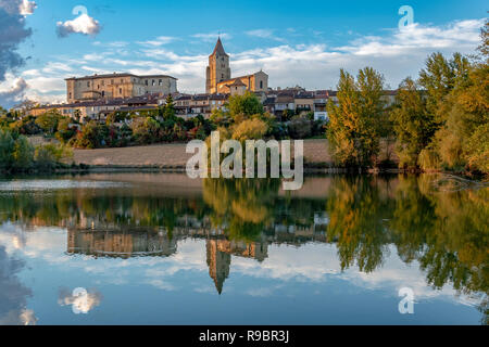 La Francia. Gers (32). Lavardens. Più bel villaggio della Francia Foto Stock