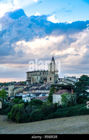 La Francia. Gers (32). Lavardens. Più bel villaggio della Francia Foto Stock