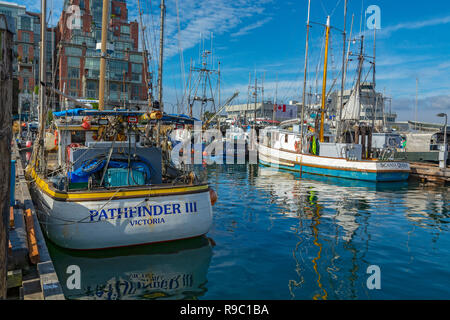 Canada, British Columbia, Victoria, Fisherman Wharf, commerciale barche da pesca Foto Stock