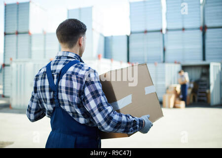 Il trasporto del carico nella casella Foto Stock