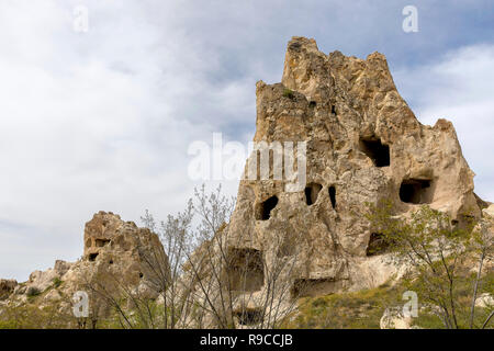 La Turchia kapadokya naturale formazioni vulcaniche situato nella valle di Göreme. Foto Stock