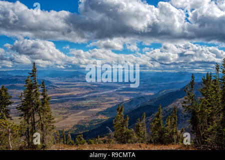 Vista panoramica dalla cima del Rendezvous montagna nel Parco Nazionale di Grand Teton Foto Stock