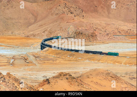 Il sistema ferroviario in Xinjiang, Silk Road. Turpan - Kashgar, Cina. Foto Stock