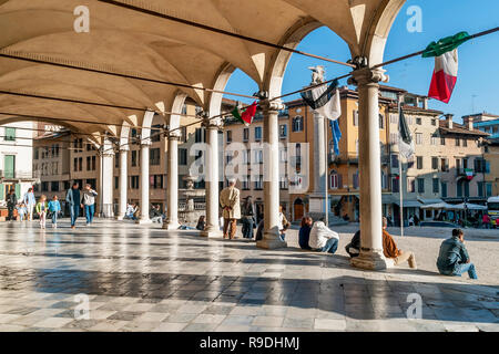 La bella Loggia di San Giovanni nel centro storico di Udine Friuli Venezia Giulia, Italia Foto Stock