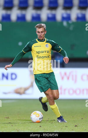 SITTARD, Paesi Bassi, 22-12-2018, calcio, Fortuna Sittard - FC Groningen, olandese eredivisie Fortuna Sittard Stadium, stagione 2018-2019, Fortuna Sittard giocatore finlandese Stokkers Foto Stock