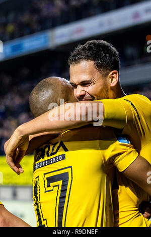 BREDA, Paesi Bassi. 22 Dic, 2018. Calcio, NAC Verleghstadium ratto, olandese eredivisie, stagione 2018/2019, NAC player Mikhail Rosheuvel celebra il traguardo, durante la partita NAC - Heerenveen, Credito: Pro scatti/Alamy Live News Foto Stock