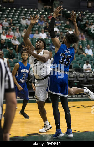 Honolulu, Hawaii, Stati Uniti d'America. Dicembre 22, 2018 - durante l'azione tra la Indiana San sicomori e il Colorado Buffaloes al 2018 Diamond Head Classic a Stan Sheriff Center di Honolulu, HI Glenn Yoza/ CSM Credito: Cal Sport Media/Alamy Live News Foto Stock