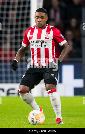 Eindhoven, Paesi Bassi. 22 Dic, 2018. EINDHOVEN, PSV - AZ 3-1, 22-12-2018, calcio Eredivisie olandese Stagione 2018 - 2019, Philips Stadium, PSV player Steven Bergwijn Credito: Pro scatti/Alamy Live News Foto Stock