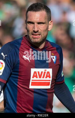 SEVILLA, 22-12-2018. Primera Division campionato spagnolo. LaLiga. Estadio Benito Villamarin. Anaitz Arbilla (Eibar) durante il gioco Real Betis - Eibar. Foto Stock