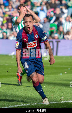 SEVILLA, 22-12-2018. Primera Division campionato spagnolo. LaLiga. Estadio Benito Villamarin. Fabián Orellana (Eibar) durante il gioco Real Betis - Eibar. Foto Stock