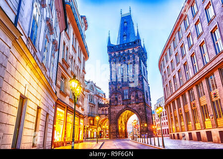 La Torre di Polvere e a Praga, crepuscolo vista nessun popolo Foto Stock