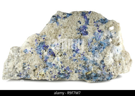 Afghanite crystal sulla matrice di calcite da Badakshan, Afghanistan isolati su sfondo bianco Foto Stock