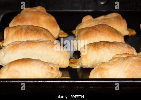 Bignè cotti al forno Foto Stock