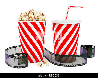 Il Popcorn nella benna a strisce con cola nella coppa da asporto e bobina di pellicola isolati su sfondo bianco, rendering 3D Foto Stock