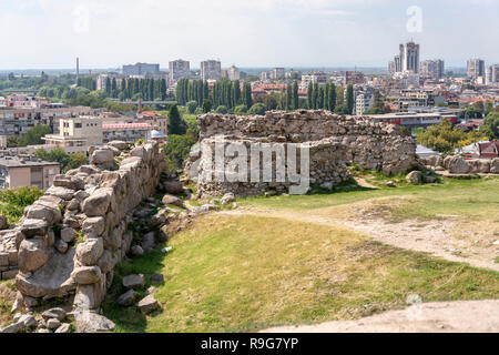 Paesaggio e rovine dell antica città di Plovdiv il Nebet Tepe hill. Foto Stock