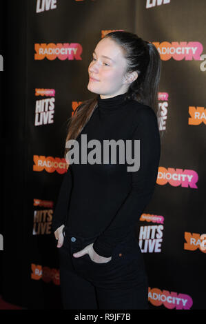 Gli artisti che arrivano al Radio City Hits Live at Echo Arena, Liverpool con: Sigrid dove: Liverpool, Regno Unito quando: 23 Nov 2018 Credit: Graham Finney/WENN Foto Stock