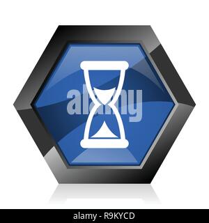 Tempo blu scuro lucido geometrica esagonale diamond vettore icona web con la riflessione su sfondo bianco. Il design moderno esagonale pulsante internet. Illustrazione Vettoriale