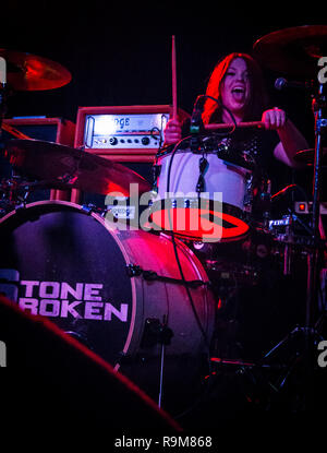 Rottura di pietra live a Manchester Academy Foto Stock