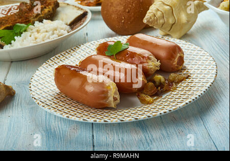 Longanisa , Salsiccia filippino chorizos, cucina Filippina, tradizionali piatti assortiti, vista dall'alto. Foto Stock