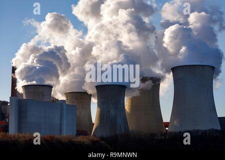 Neurath, Deutschland. 24 dicembre, 2018. Il Neurath power plant di RWE. Neurath, 24.12.2018 | Utilizzo di credito in tutto il mondo: dpa/Alamy Live News Foto Stock