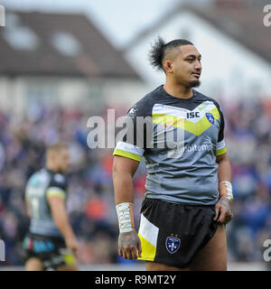 Leeds, Regno Unito. Il 26 dicembre, 2018. Headingley Stadium di smeraldo, Leeds, Inghilterra; Rugby League Wetherby Whaler Sfida, Leeds Rhinos vs Wakefield Trinità; Pauli Pauli di Wakefield Trinity. Credito: Dean Williams/Alamy Live News Foto Stock