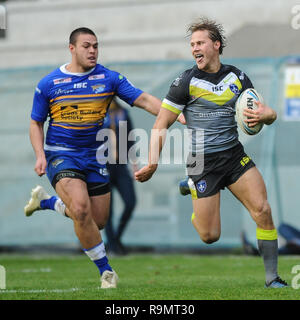 Leeds, Regno Unito. Il 26 dicembre, 2018. Headingley Stadium di smeraldo, Leeds, Inghilterra; Rugby League Wetherby Whaler Sfida, Leeds Rhinos vs Wakefield Trinità; Jacob Miller di Wakefield Trinity. Credito: Dean Williams/Alamy Live News Foto Stock