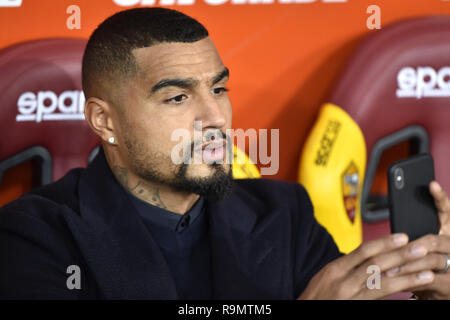 Roma, Italia. Il 26 dicembre, 2018. Kevin-Prince Boateng di Sassuolo durante la Serie A match tra Roma e Sassuolo allo Stadio Olimpico di Roma, Italia il 26 dicembre 2018. Credito: Giuseppe Maffia/Alamy Live News Foto Stock