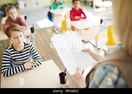 Domande orali in classe math Foto Stock