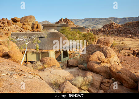 Mowani Mountain Camp di Twyfelfontein in Namibia, Africa Foto Stock