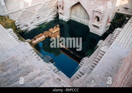 Toorji Ka Jhalra passo bene a Jodhpur, India Foto Stock