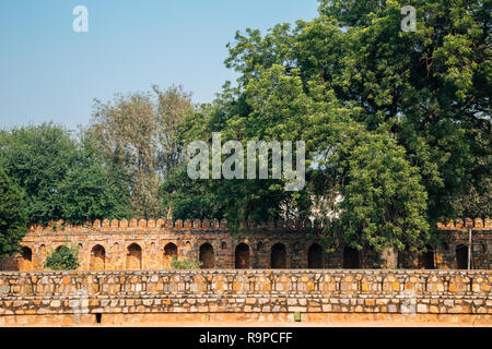 La Tomba di Humayun antiche rovine di Delhi, India Foto Stock