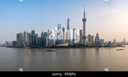 Alta risoluzione panorama della città di Shanghai Foto Stock