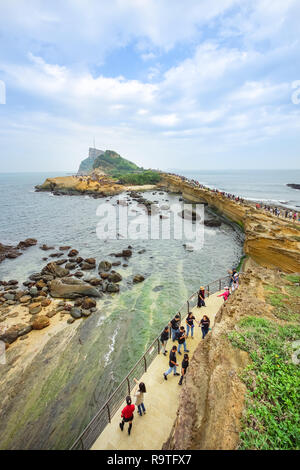 Nuova Taipei, Taiwan - 21 Novembre 2018: Scenario di Yehliu geoparco in Taiwan. Questo è il punto di riferimento internazionale nella nuova città di Taipei di Taiwan, incredibili Foto Stock