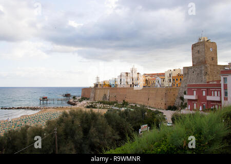 Vista del castello svevo di Termoli (Italia) Foto Stock