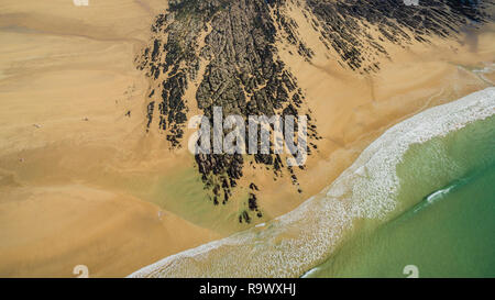 Vedute aeree di Freshwater West Beach, Pembrokeshire, Galles Foto Stock