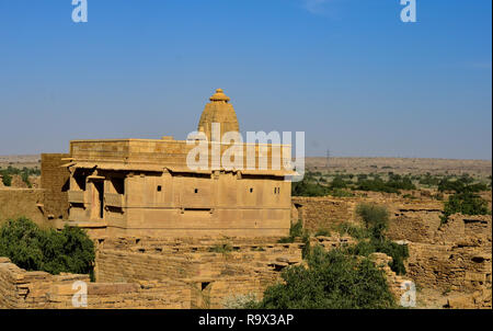 Tempio in una città abbandonate di Kuldhara vicino a Jaisalmer Foto Stock