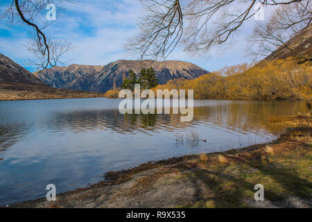 Il lago di Pearson / Moana Rua Wildlife Refuge, Isola del Sud, Nuova Zelanda Foto Stock